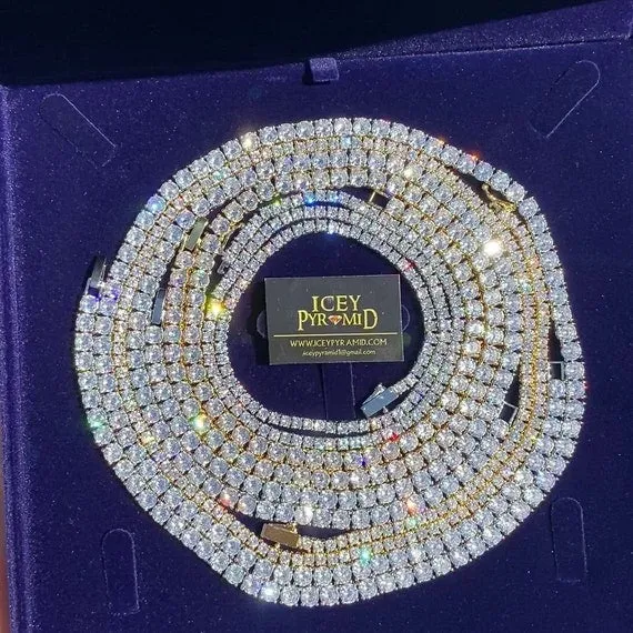 Globe World Crown Bail Iced Out Diamond Pendant Necklace Icey Pyramid Necklaces