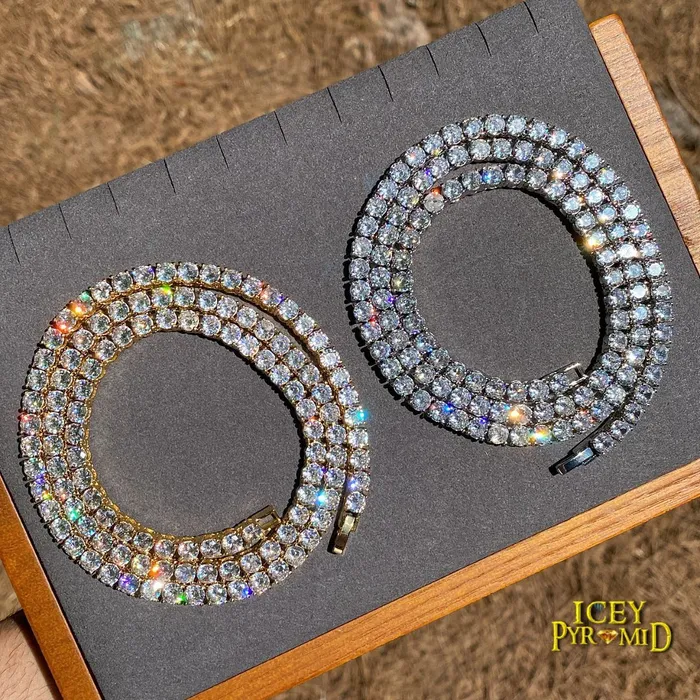 Globe World Crown Bail Iced Out Diamond Pendant Necklace Icey Pyramid Necklaces