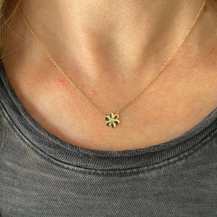 Gold And Diamond Daisy Neckace NicoleHD Jewelry Necklaces