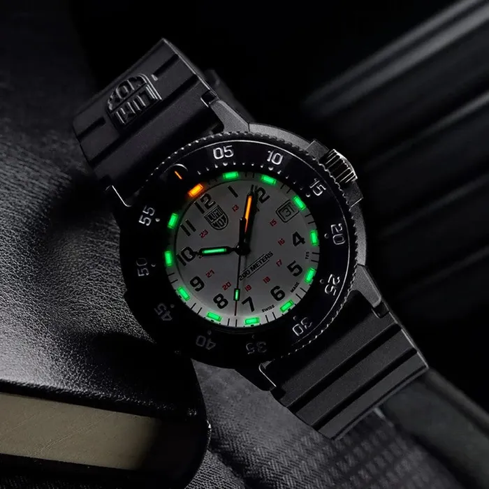 LUMONDI INC Original Navy SEAL Evo Military Watch 43 mm Watches