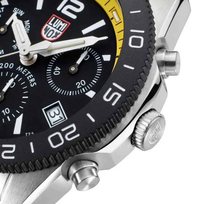 Watches LUMONDI INC Pacific Diver Chronograph Dive Watch 44 mm